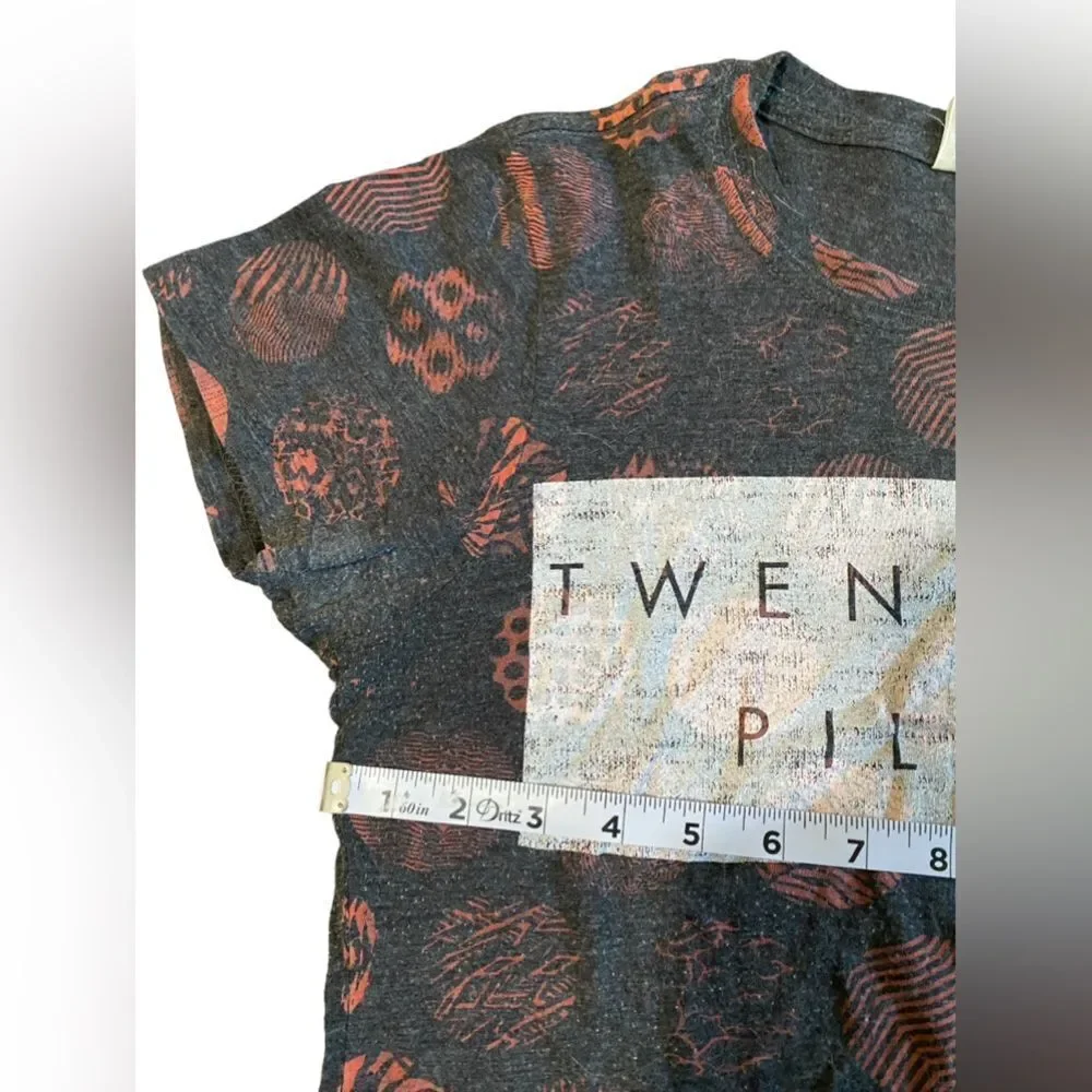 Twenty One Pilots Tshirt - Picture 3 of 4